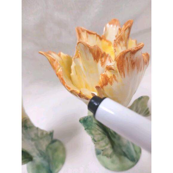 2 Pc Chelsea House Porcelain Lily Flower 7" Candlestick Holders Yellow Vnt - Picture 11 of 15